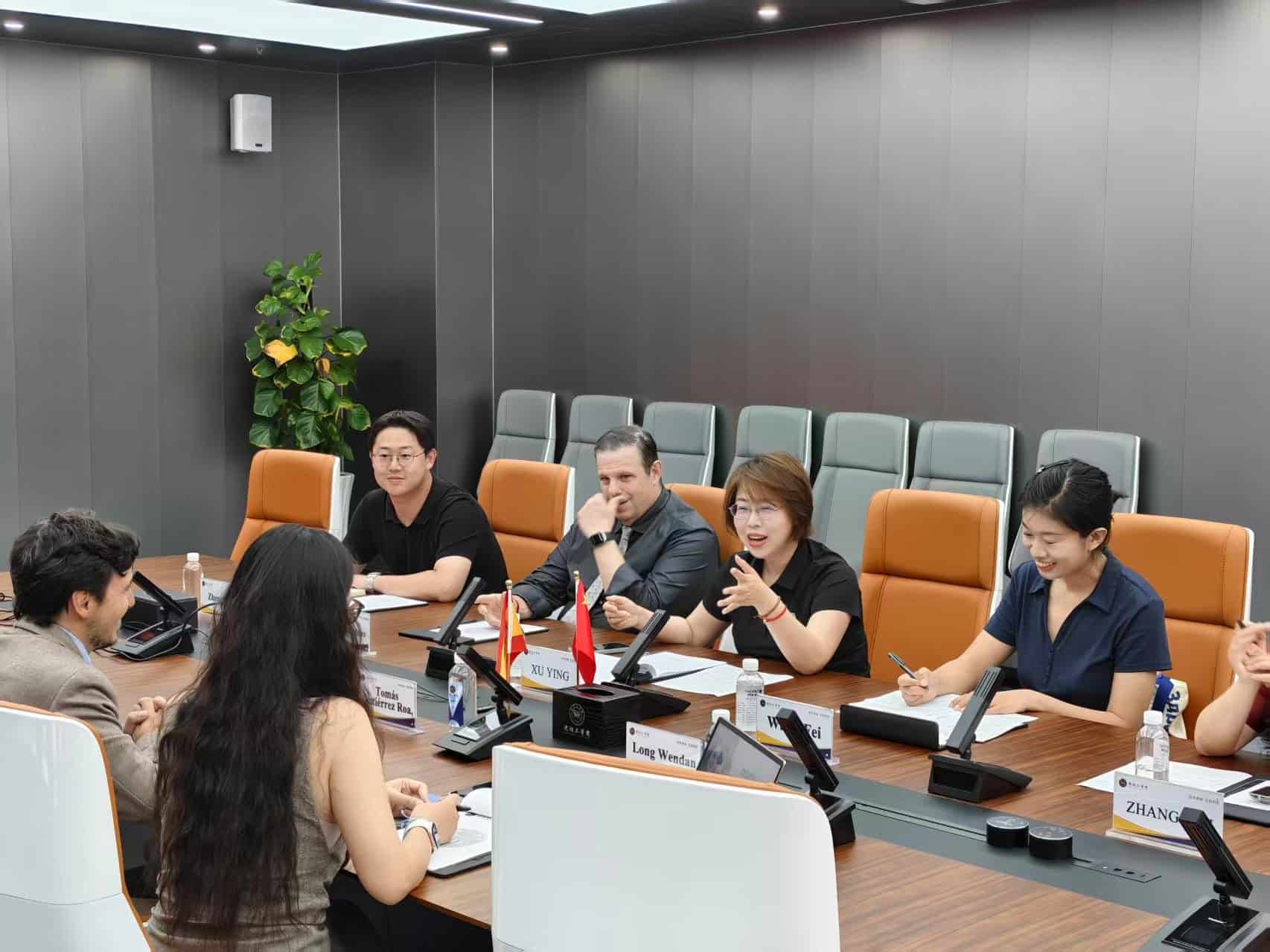 CEDEU y el Instituto Tecnológico de Shenyang